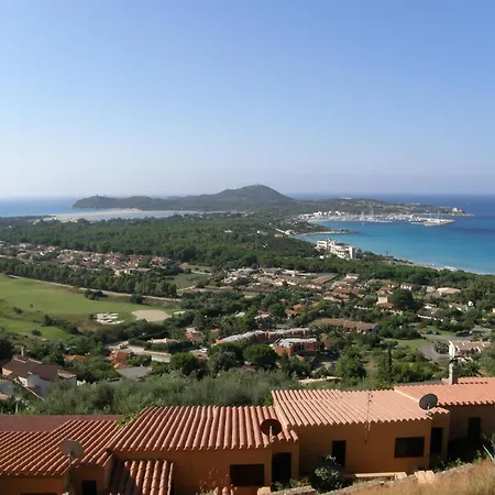 Apartmán Three-room With Pool