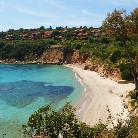 Three-room With Pool Apartmán *