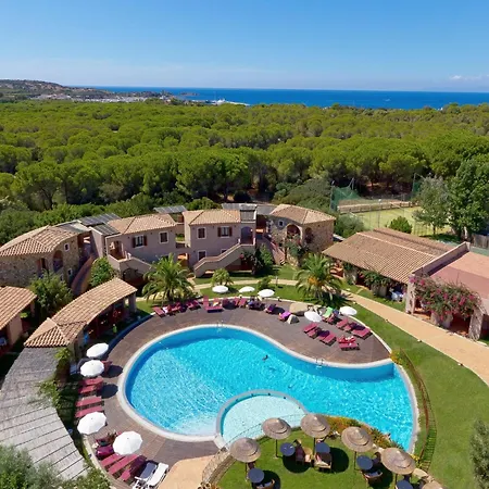 Three-room In With Pool Apartment Villasimius